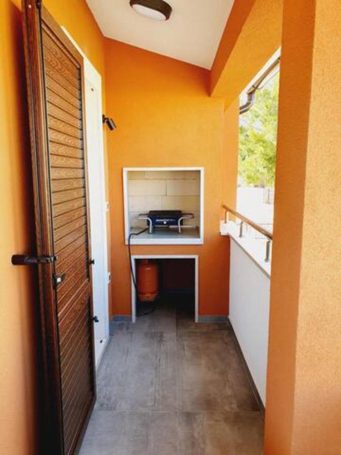 Modern Apartment Ana Premantura Exterior photo